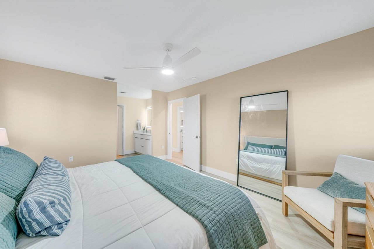 1341 Middle Gulf Dr, Unit 3D, Sanibel, FL 33957 Photo