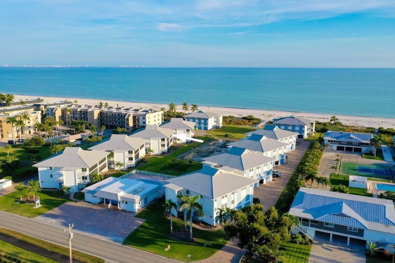 1341 Middle Gulf Dr, Unit 3D, Sanibel, FL 33957 Photo