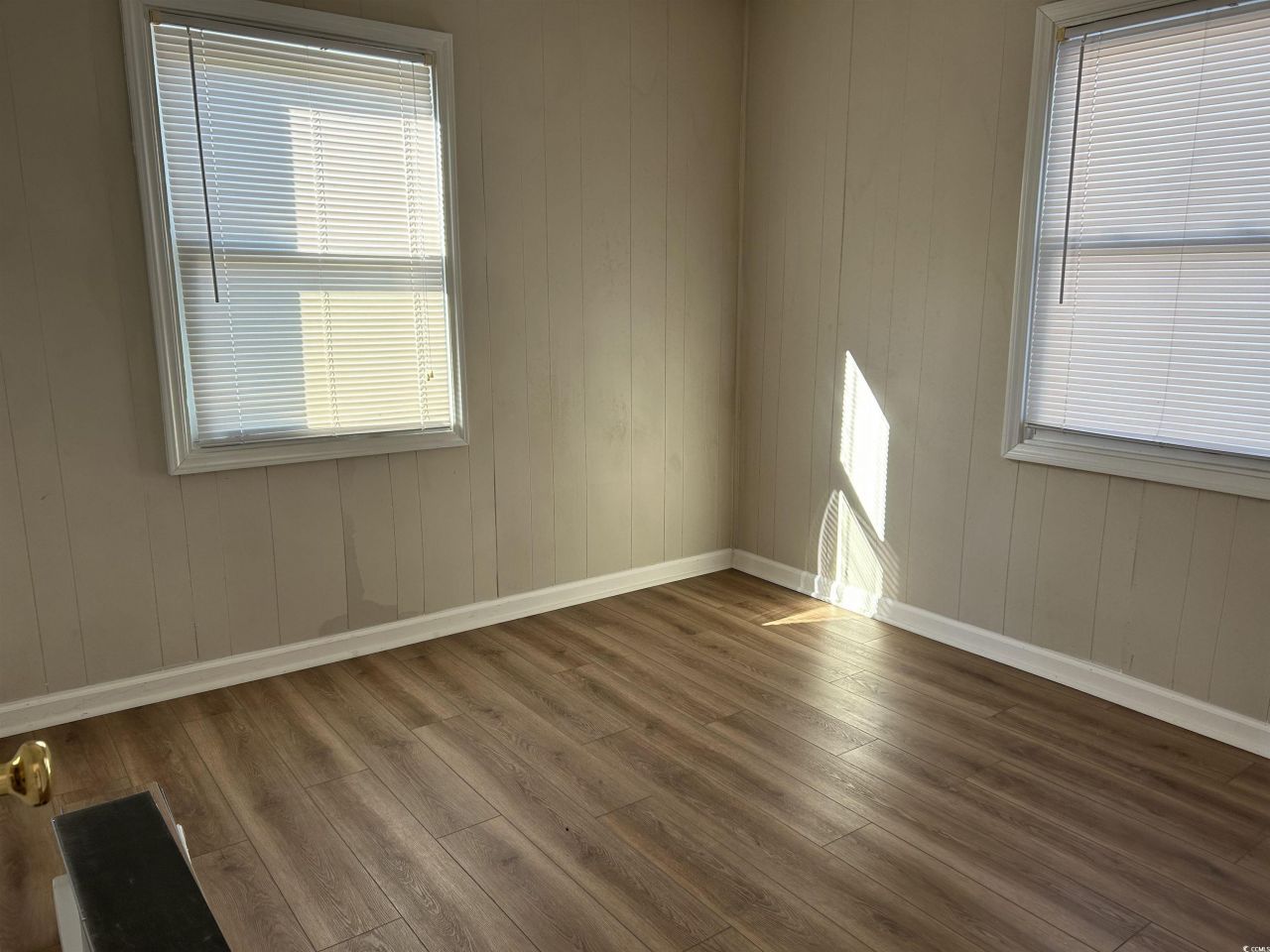 404 E Andrews St. Photo 10