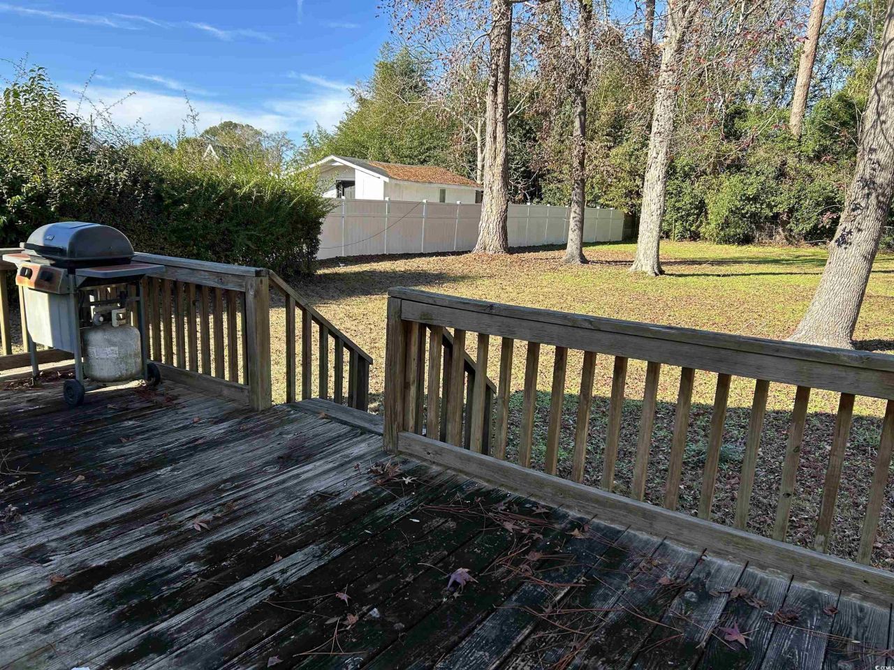 404 E Andrews St. Photo 16