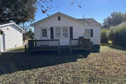 404 E Andrews St. photo 4