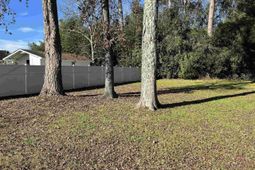 404 E Andrews St. photo 4