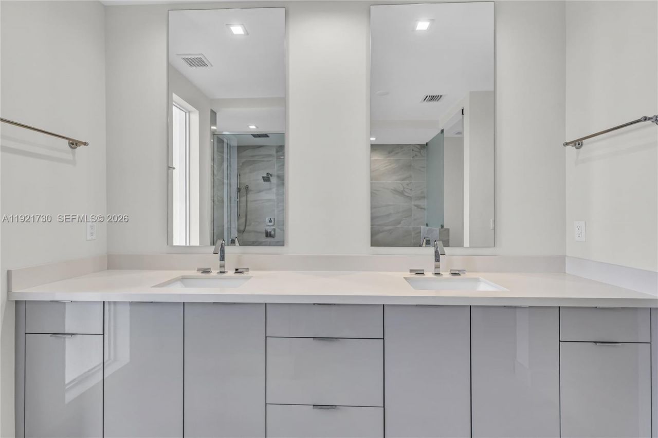 6100 N Ocean Dr, Unit 3N, Hollywood, FL 33019 Photo