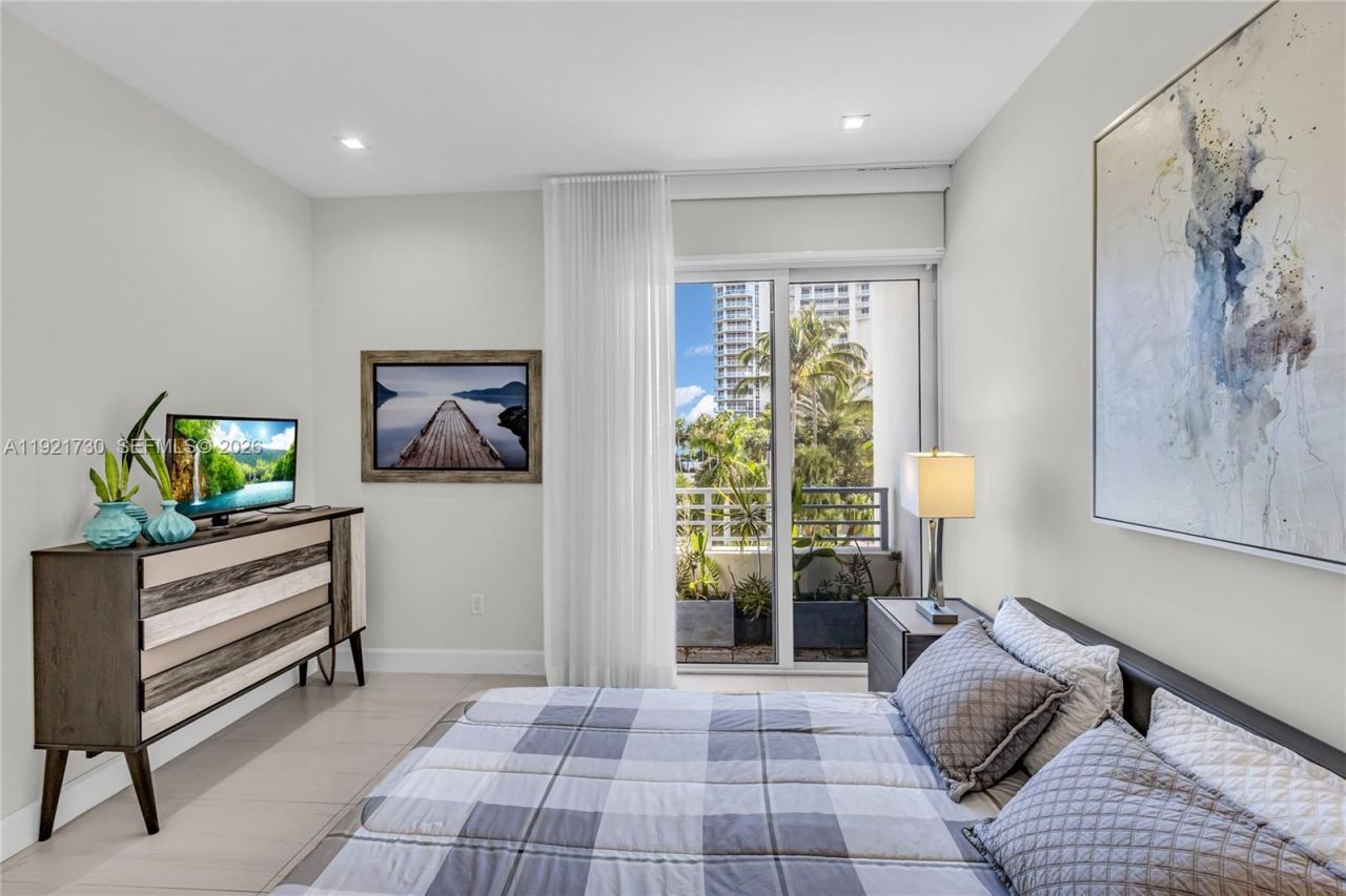 6100 N Ocean Dr, Unit 3N, Hollywood, FL 33019 Photo