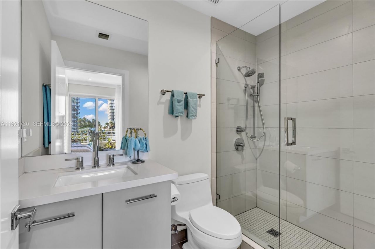 6100 N Ocean Dr, Unit 3N, Hollywood, FL 33019 Photo
