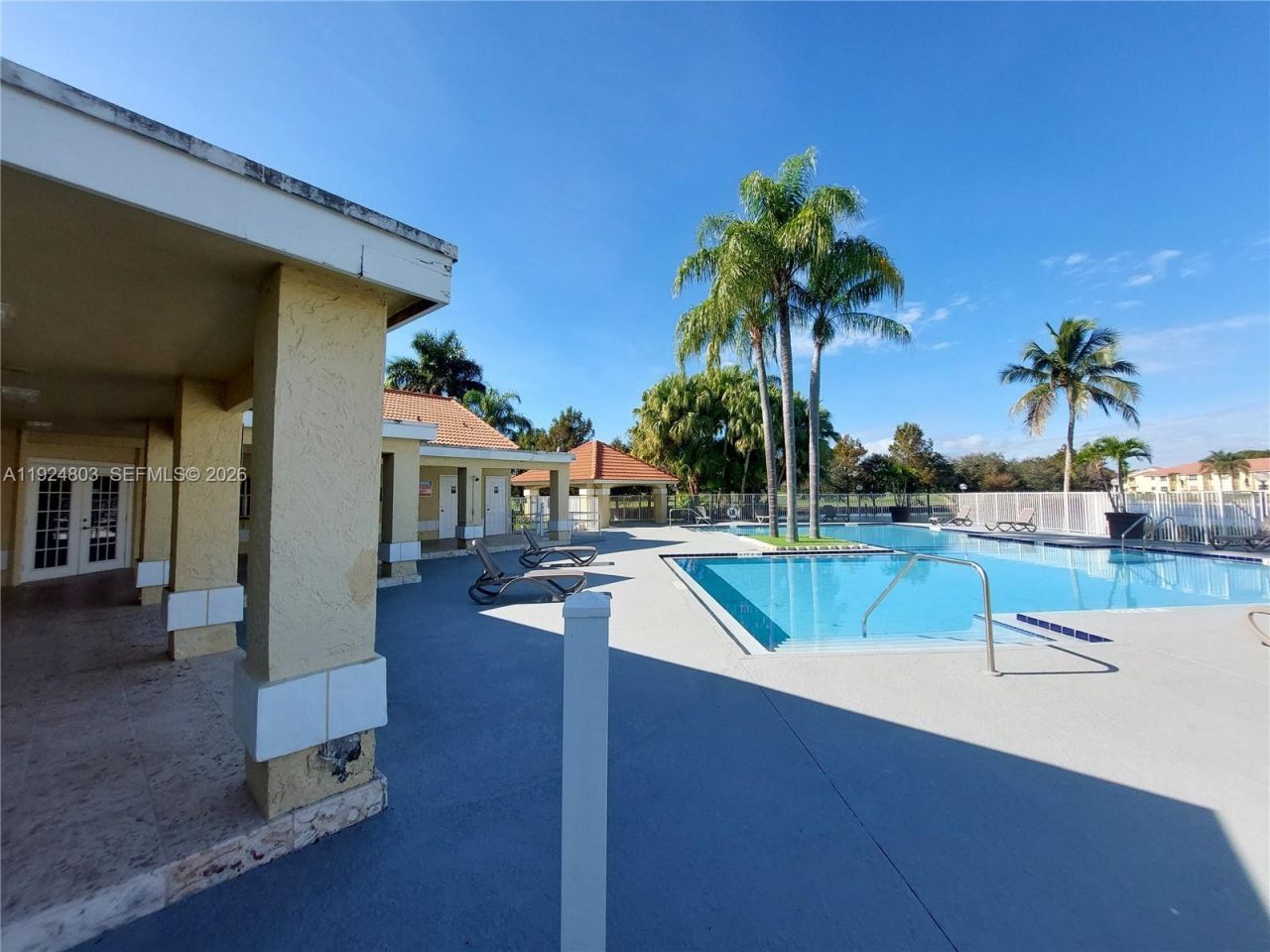 12510 Vista Isles Dr, Unit 1227, Sunrise, FL 33325 Photo