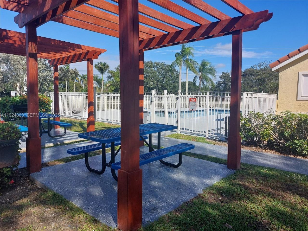 12510 Vista Isles Dr, Unit 1227, Sunrise, FL 33325 Photo