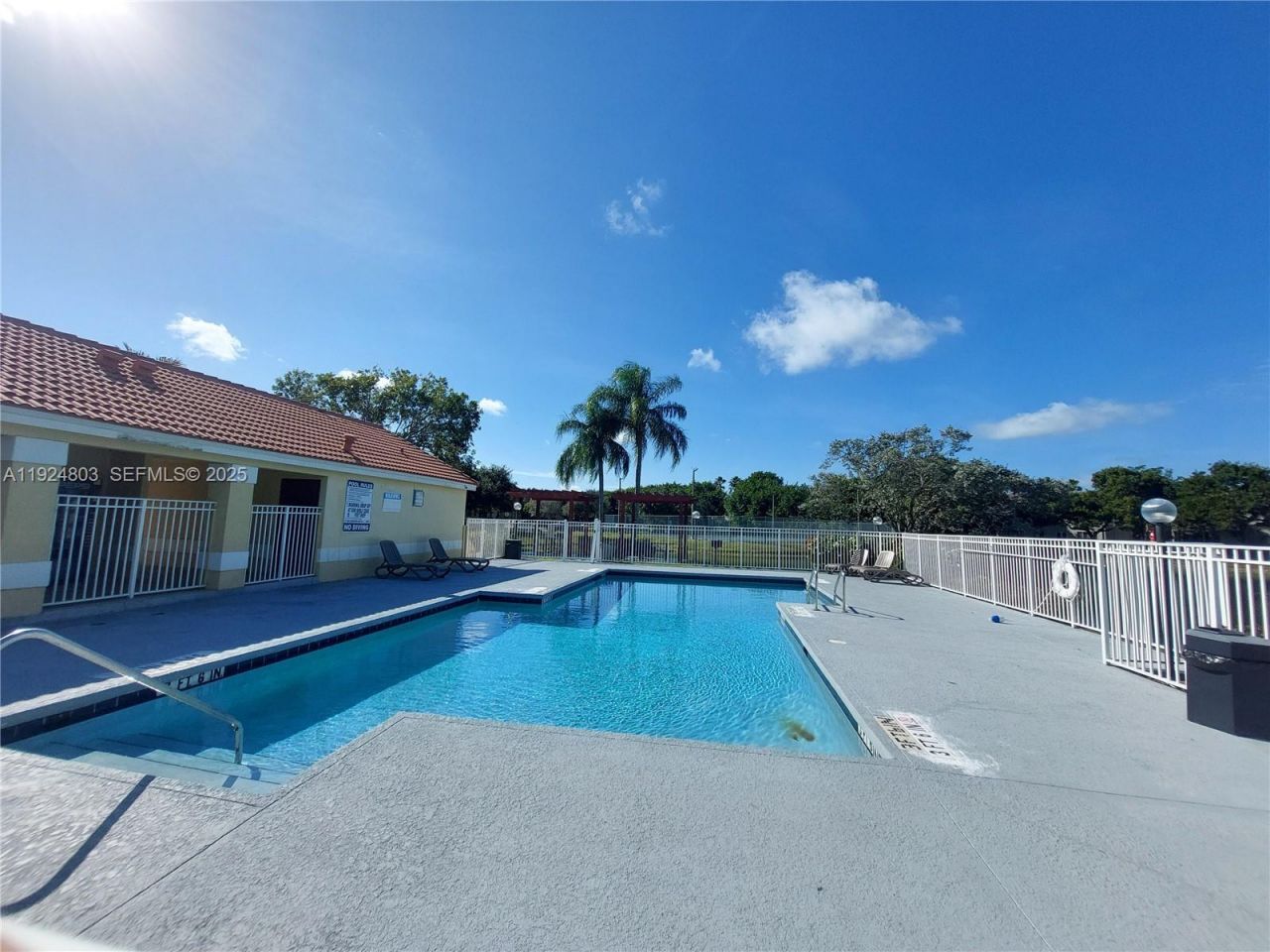 12510 Vista Isles Dr, Unit 1227, Sunrise, FL 33325 Photo