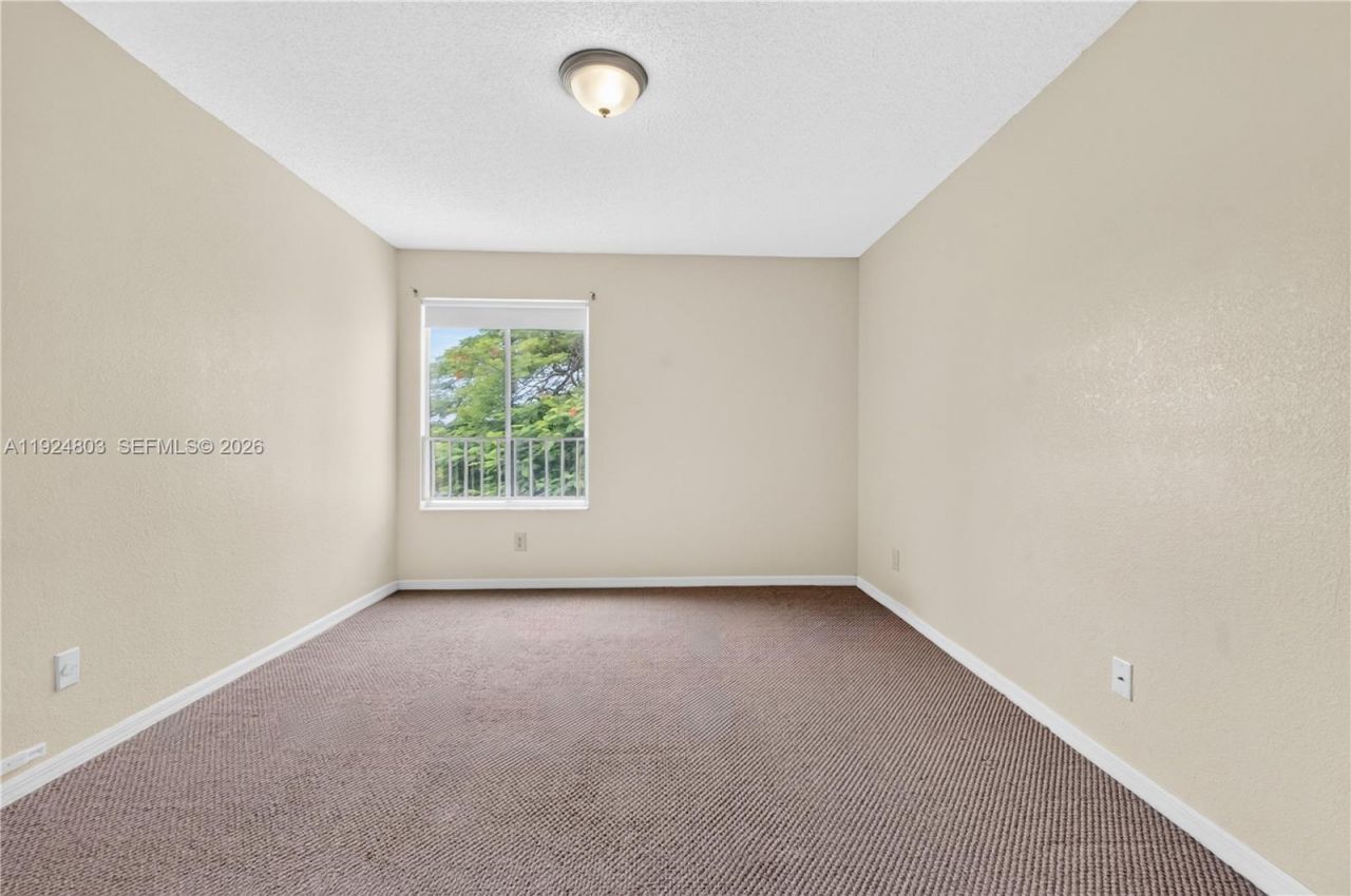 12510 Vista Isles Dr, Unit 1227, Sunrise, FL 33325 Photo