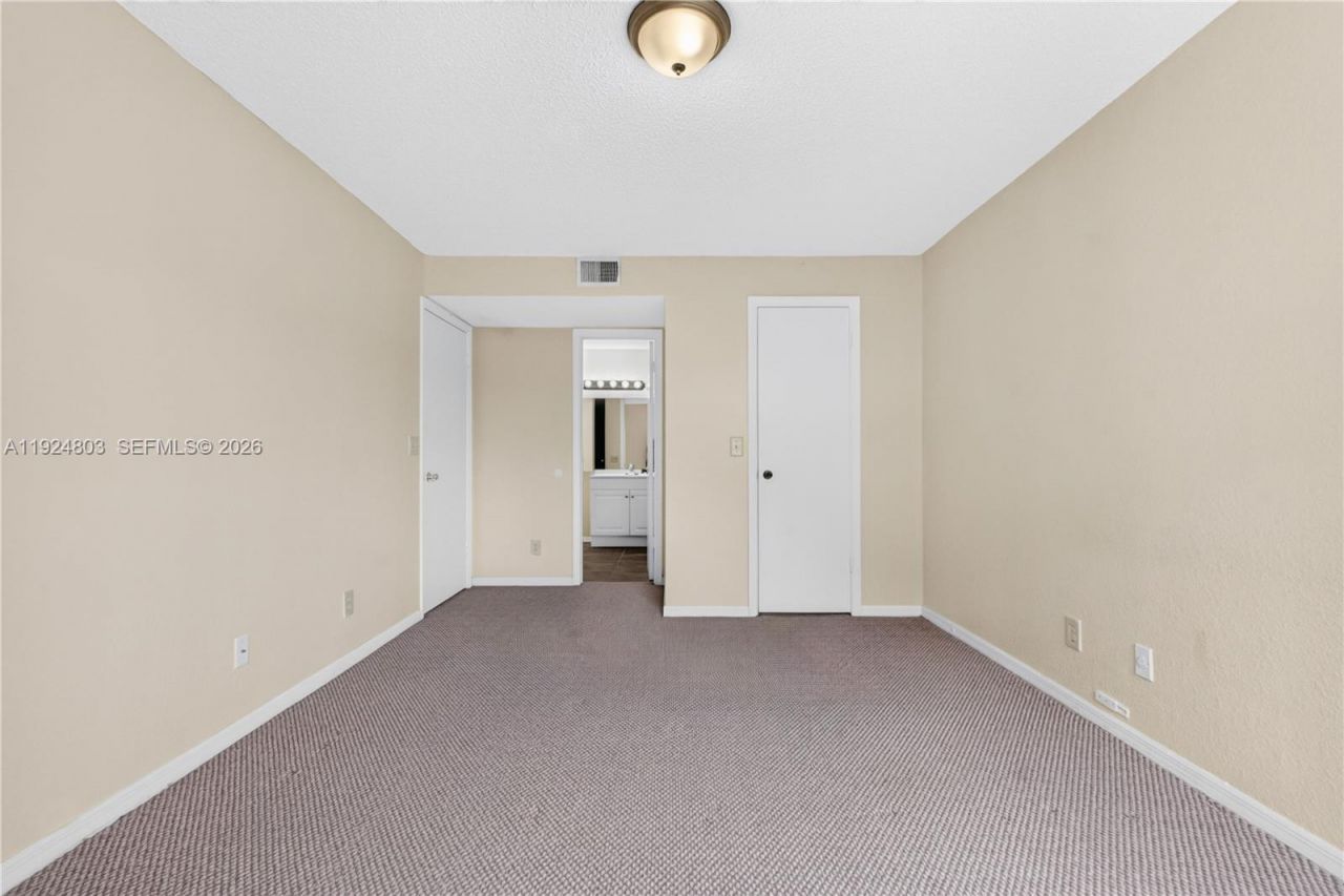 12510 Vista Isles Dr, Unit 1227, Sunrise, FL 33325 Photo