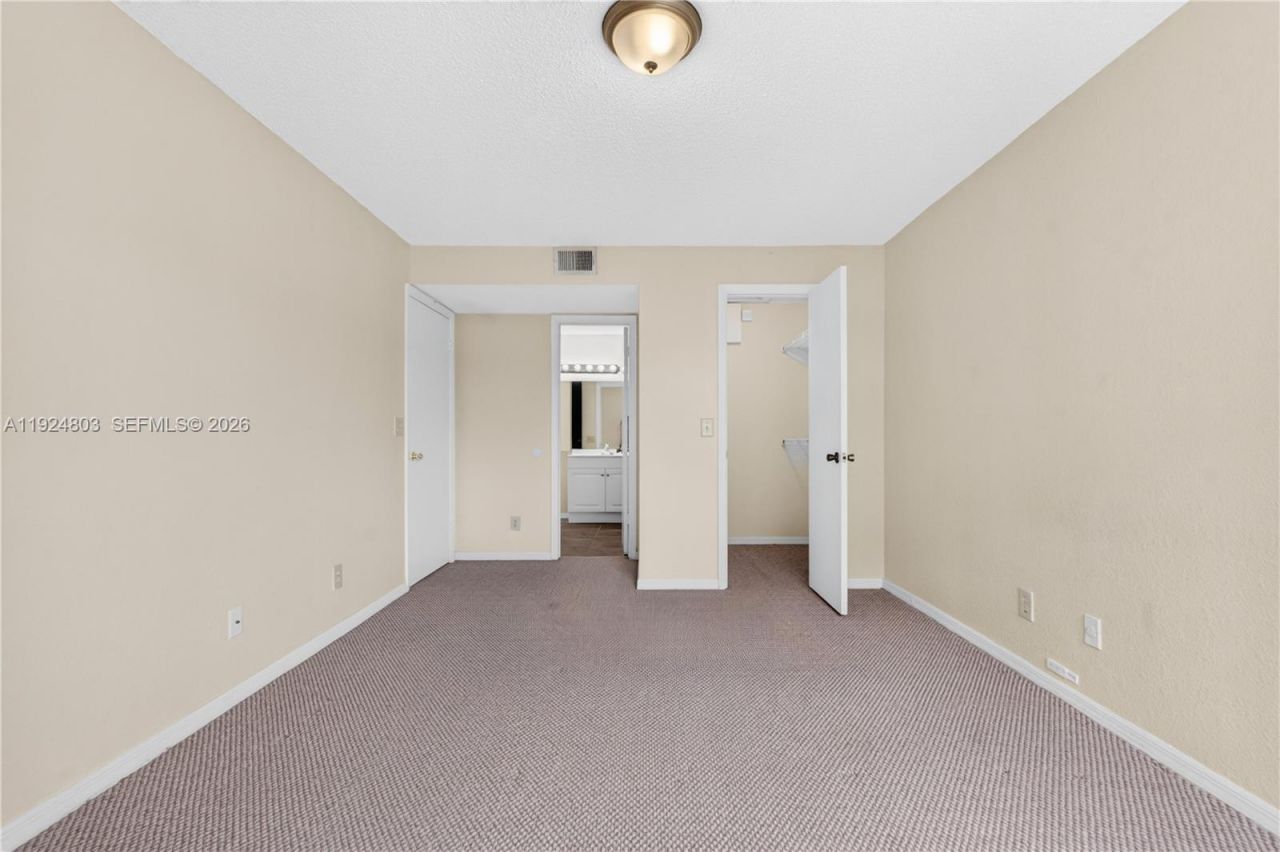 12510 Vista Isles Dr, Unit 1227, Sunrise, FL 33325 Photo