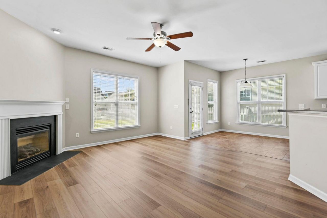 115 Trillium Avenue Photo 8