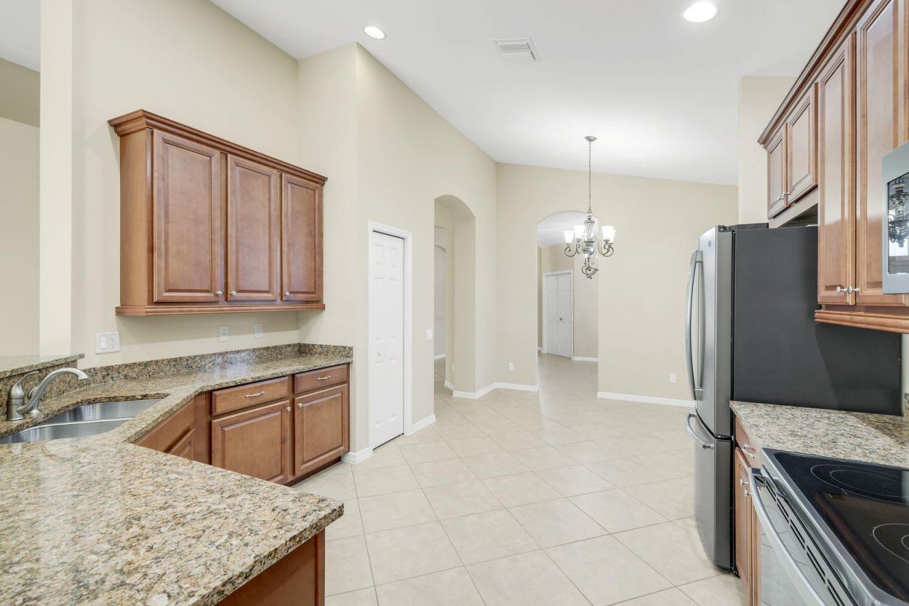 2730 Brightside Court, Cape Coral, FL 33991 Photo
