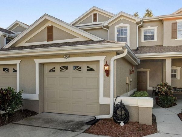 660 SPRING LAKE CIRCLE, TARPON SPRINGS, FL 34688