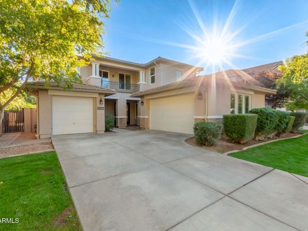 3955 E MESQUITE Street, Gilbert, AZ 85296