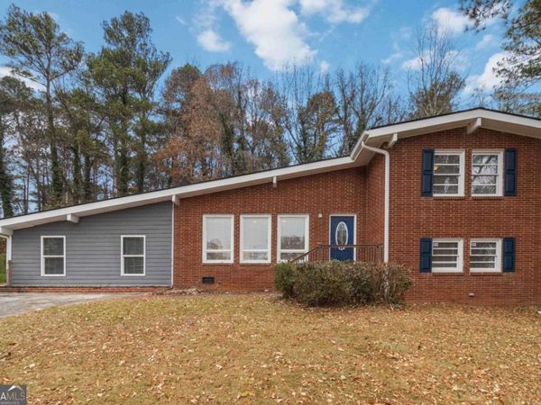 3035 Mclendon Circle NW, Atlanta, GA 30318