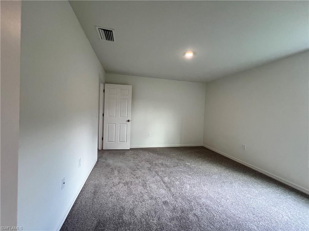 3401 NE 8th Pl, Cape Coral, FL 33909 Photo