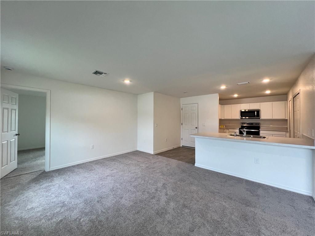 3401 NE 8th Pl, Cape Coral, FL 33909 Photo