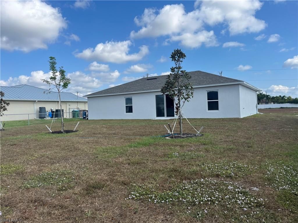 3218 NE 14th Pl, Cape Coral, FL 33909 Photo