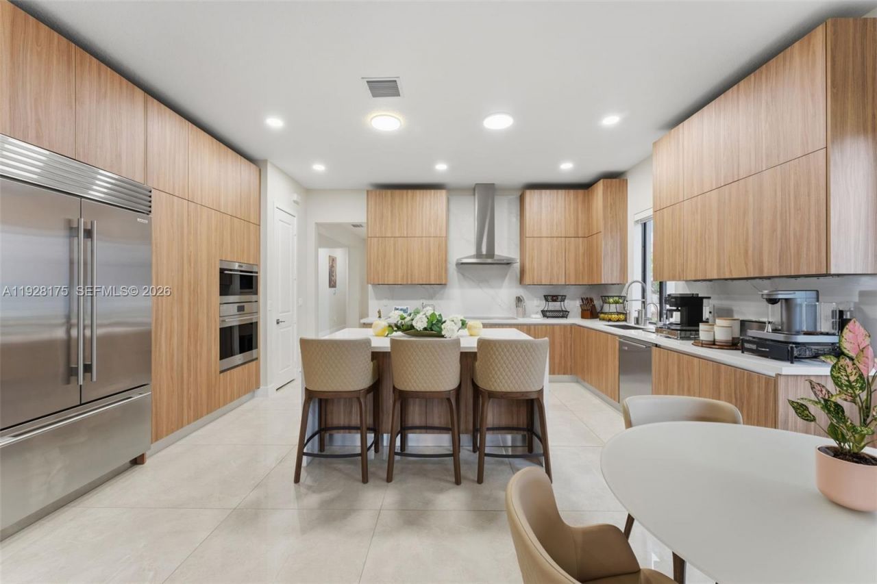 12070 SW 83rd Pl, Miami, FL 33156 Photo