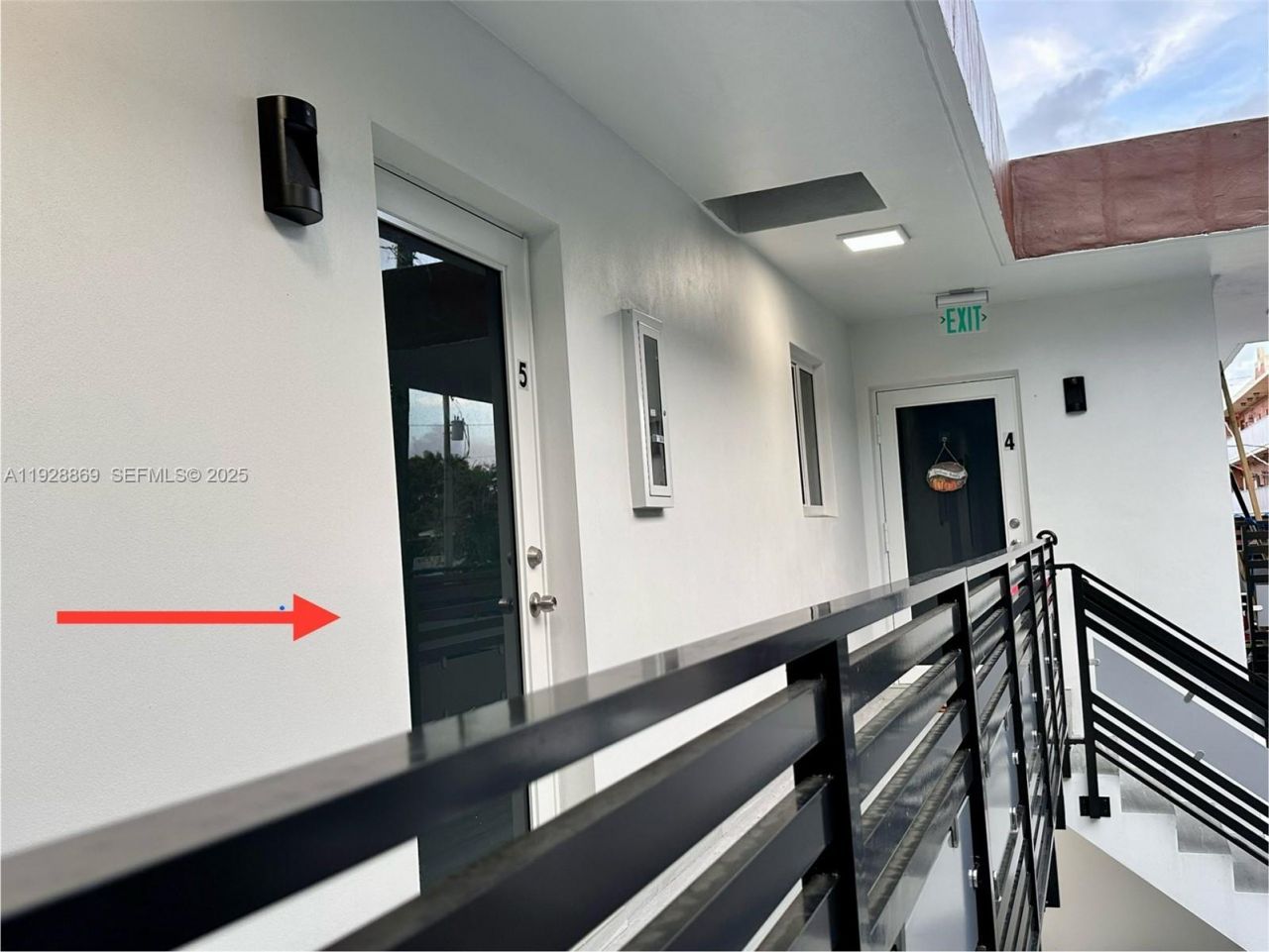 1629 SW 3rd St, Unit 5, Miami, FL 33135 Photo