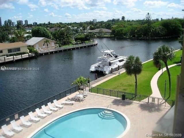 301 Golden Isles Dr, Unit 506, Hallandale Beach, FL 33009 Photo