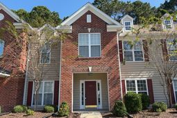 1544 Oxborough Circle photo 4