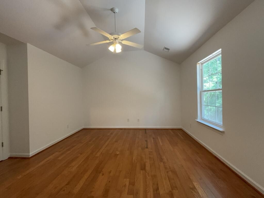 1544 Oxborough Circle Photo 20