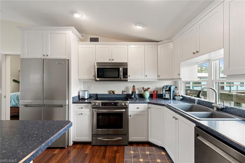 611 Palm Ave, Unit H36, Goodland, FL 34140 Photo