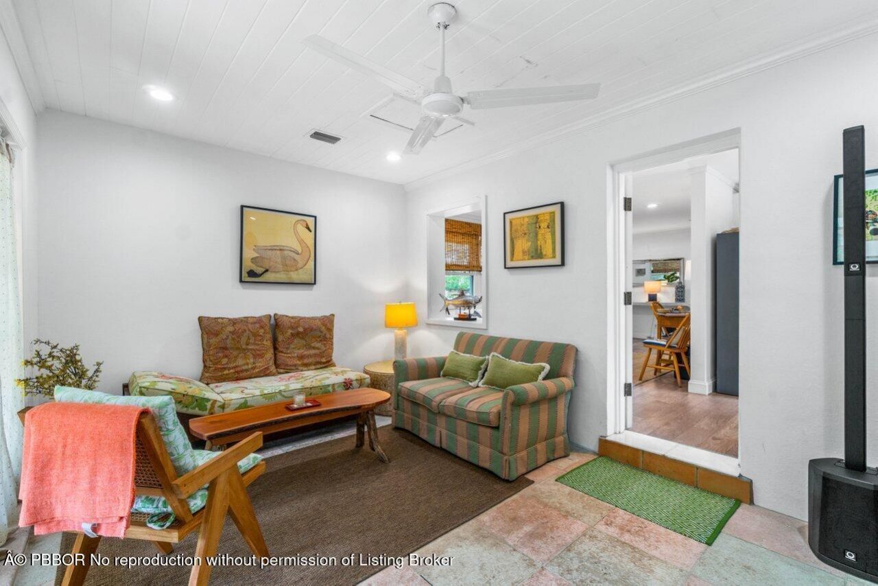 210 Debra Lane, Palm Beach, FL 33480 Photo