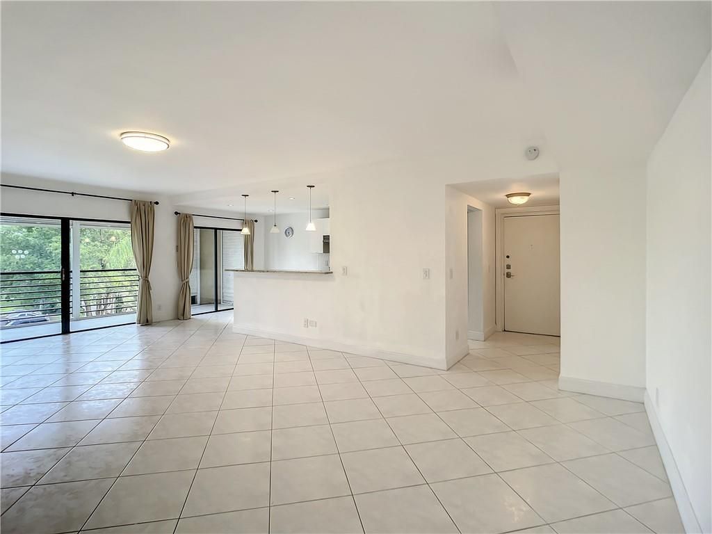 6342 Longboat Lane, Unit 404, Boca Raton, FL 33433 Photo