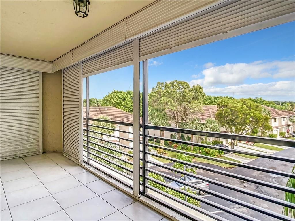 6342 Longboat Lane, Unit 404, Boca Raton, FL 33433 Photo