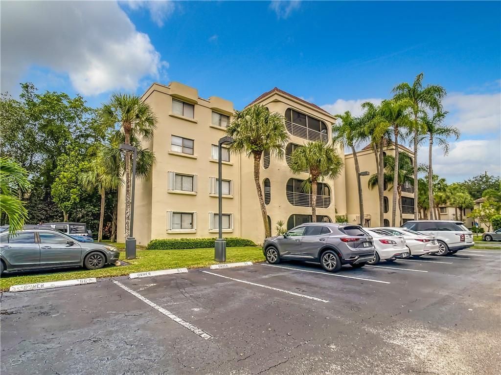 6342 Longboat Lane, Unit 404, Boca Raton, FL 33433 Photo