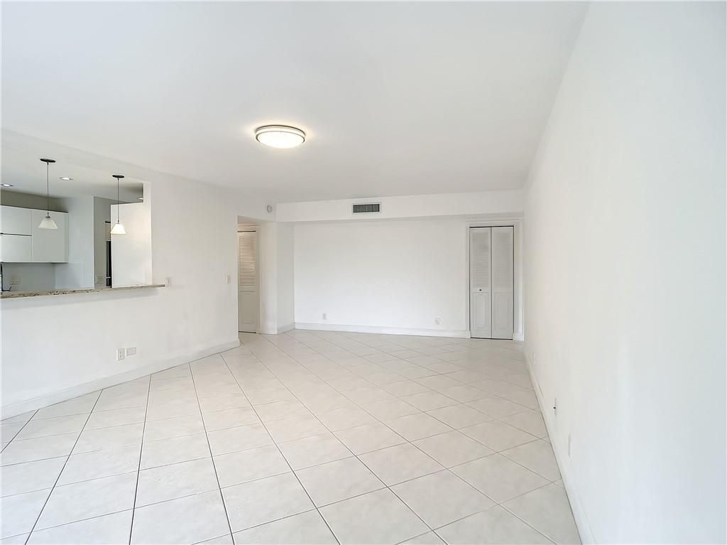 6342 Longboat Lane, Unit 404, Boca Raton, FL 33433 Photo