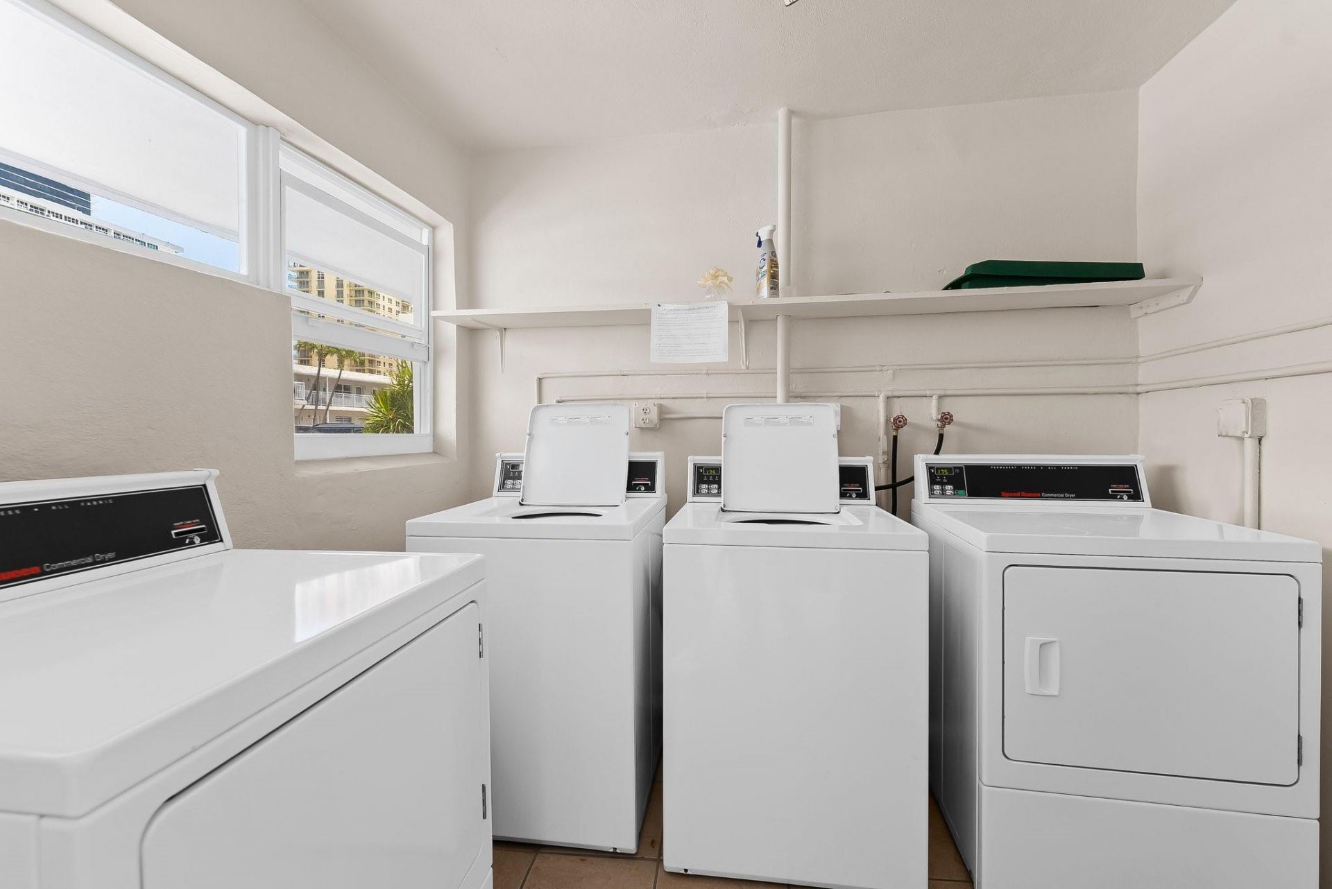 3131 S Ocean Drive, Unit 114, Hallandale Beach, FL 33009 Photo