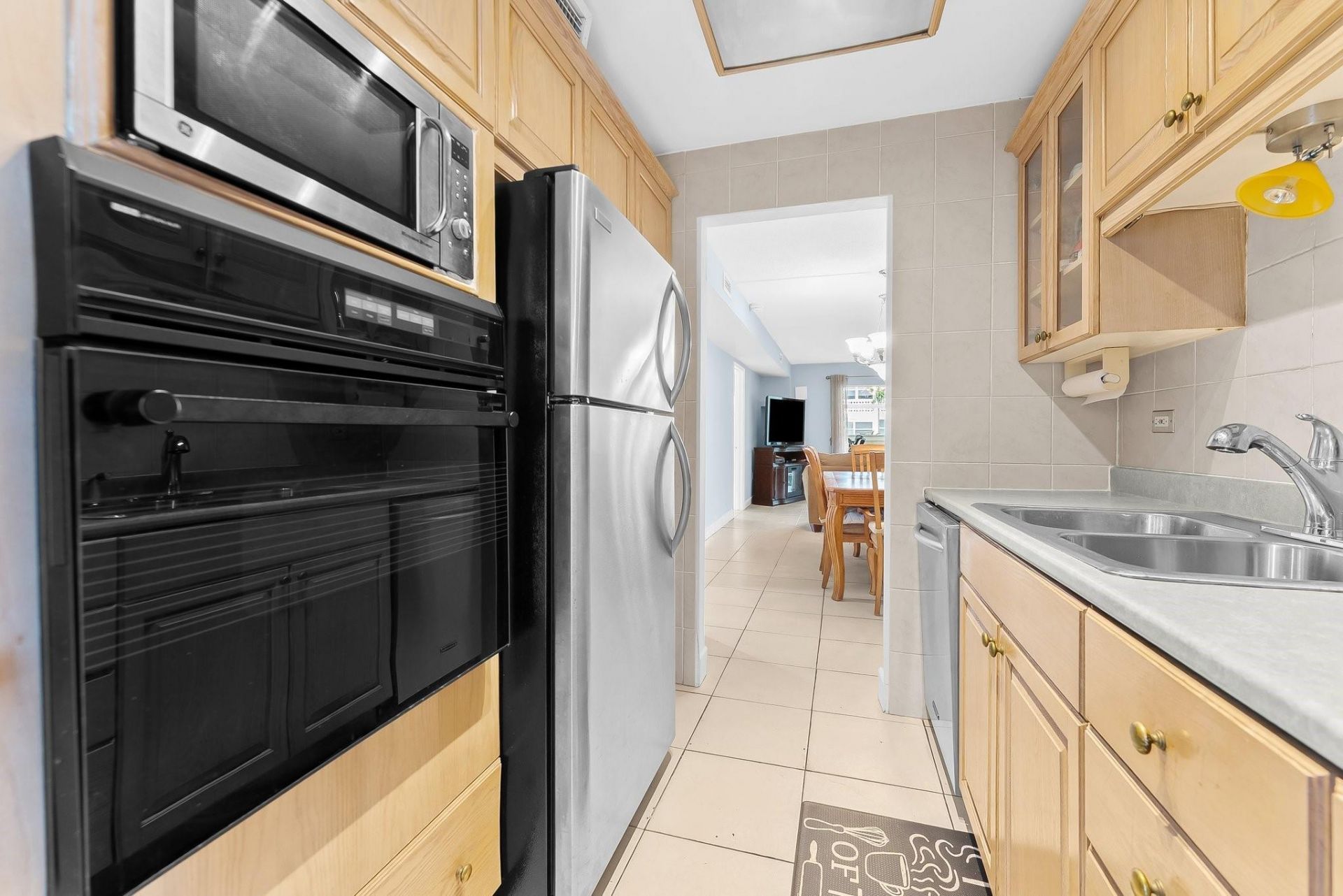 3131 S Ocean Drive, Unit 114, Hallandale Beach, FL 33009 Photo