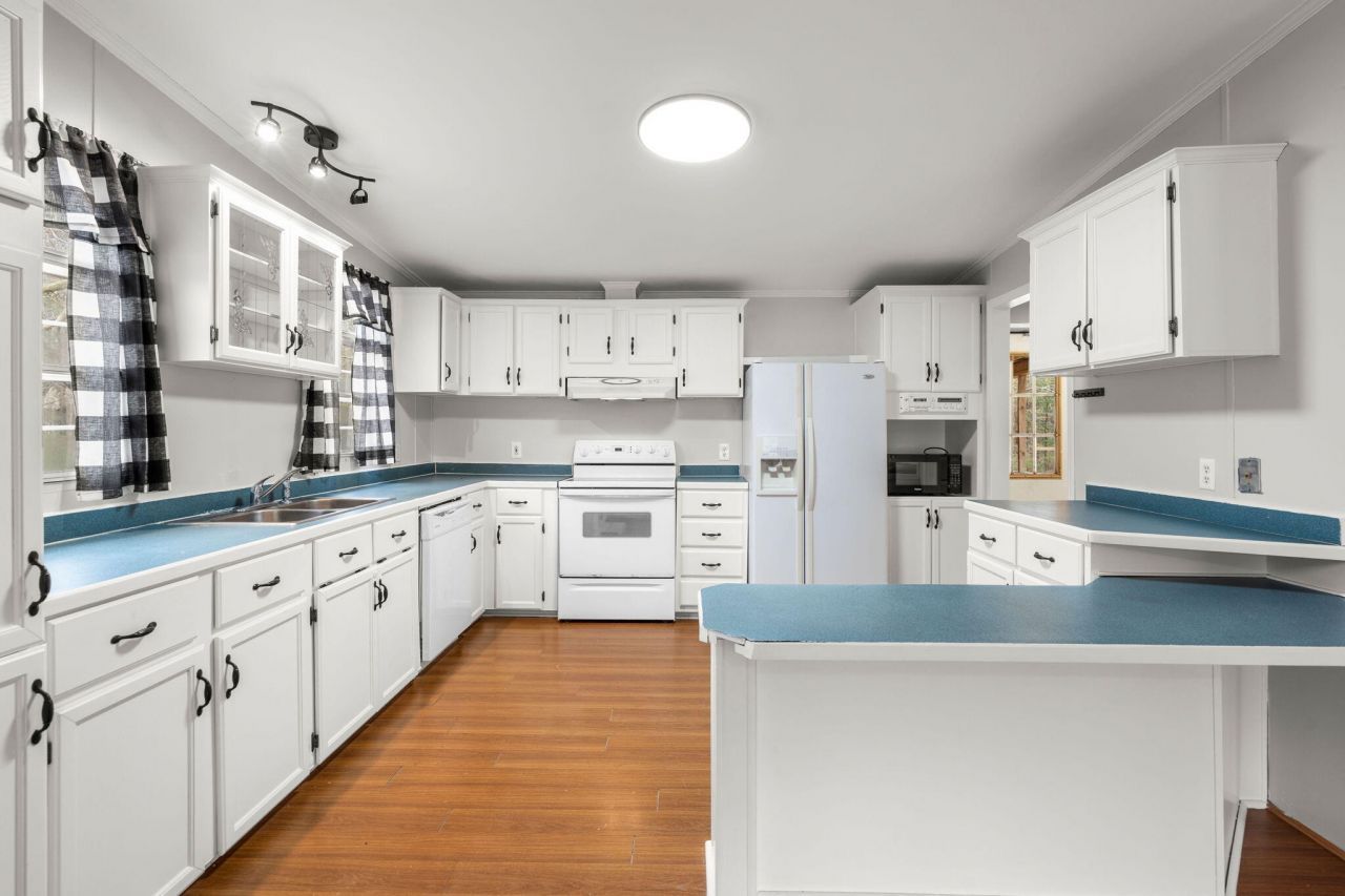 531 Vandross Road Photo 16