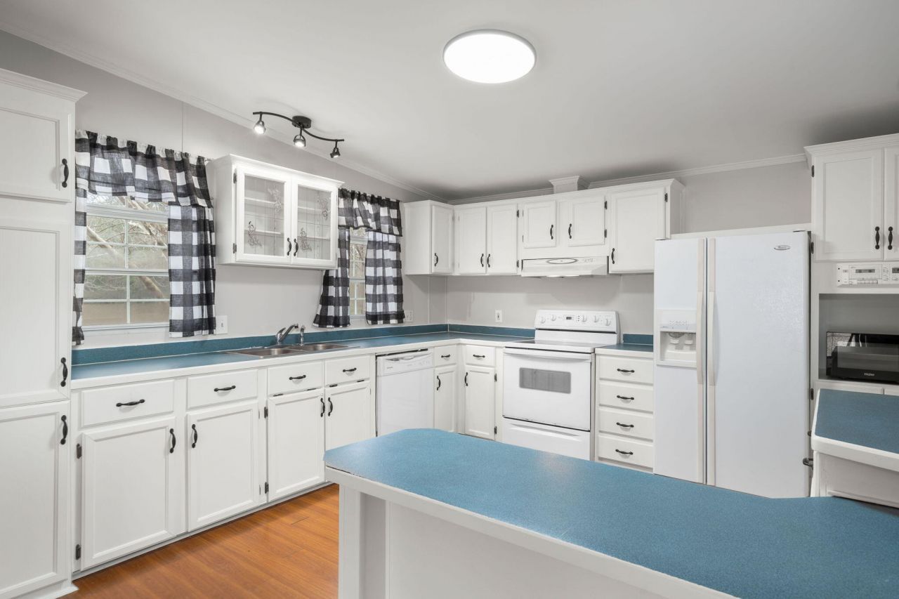 531 Vandross Road Photo 18