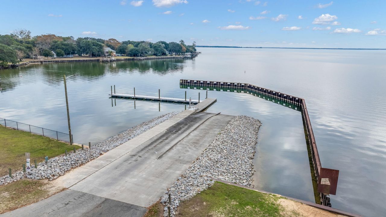 531 Vandross Road Photo 42