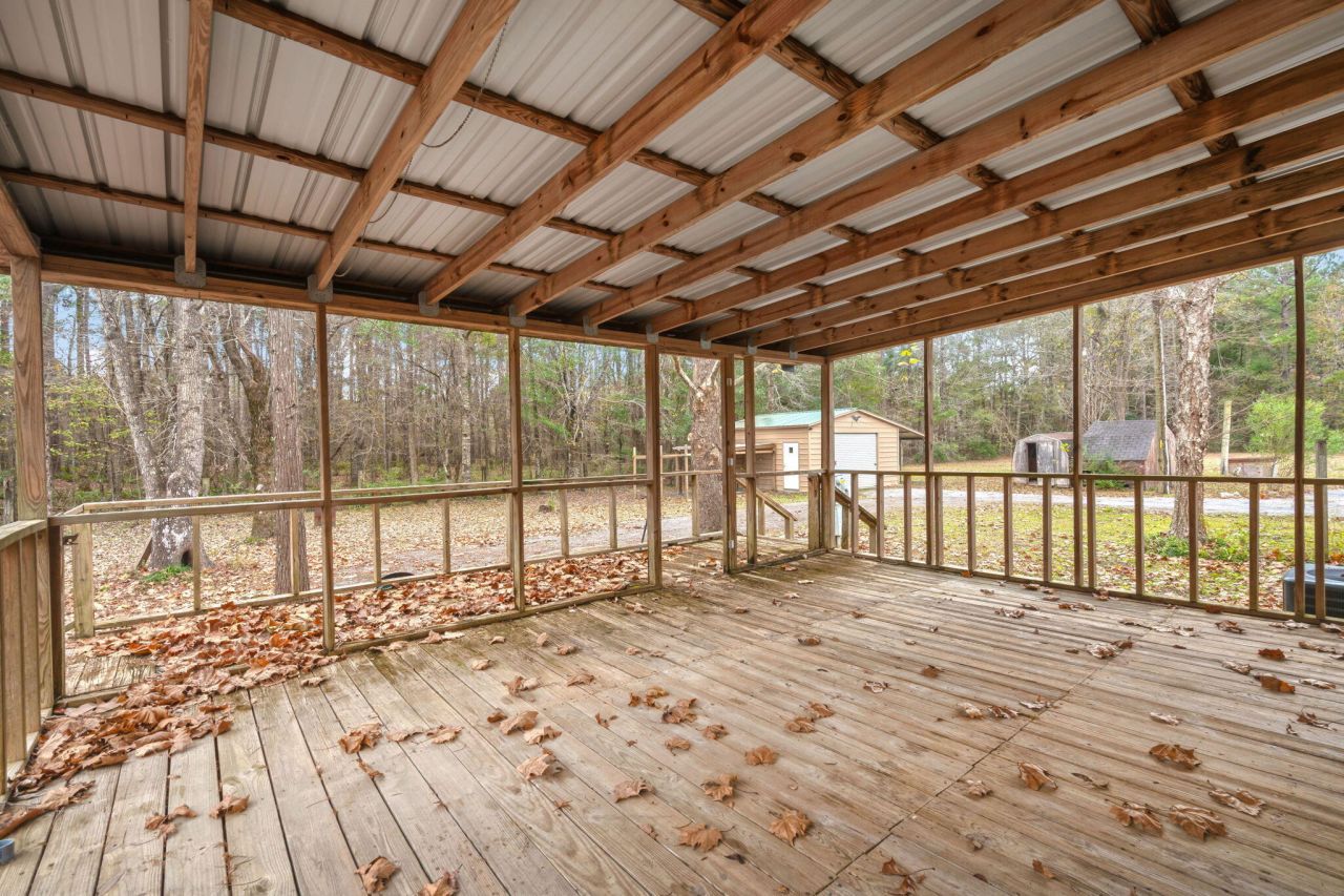 531 Vandross Road Photo 7