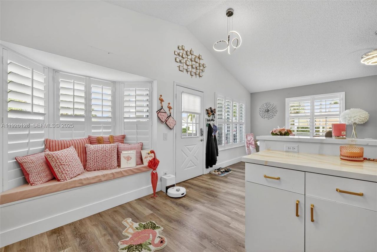 210 NW Zanzibar Pl, Port Saint Lucie, FL 34986 Photo