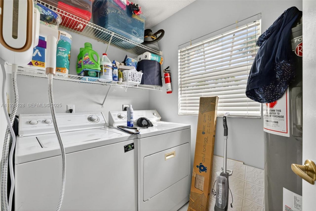 210 NW Zanzibar Pl, Port Saint Lucie, FL 34986 Photo