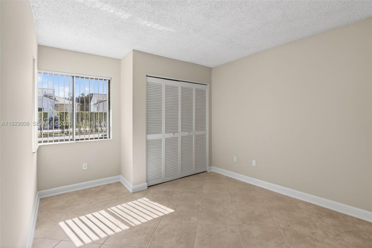 11541 Terra Bella Blvd, Unit 25, Plantation, FL 33325 Photo