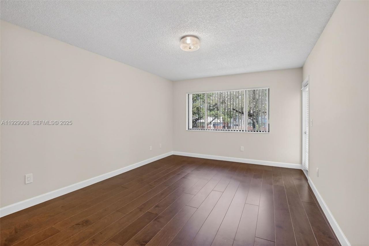 11541 Terra Bella Blvd, Unit 25, Plantation, FL 33325 Photo