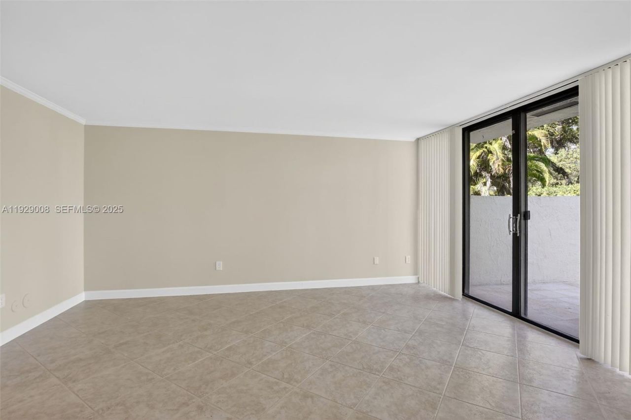 11541 Terra Bella Blvd, Unit 25, Plantation, FL 33325 Photo