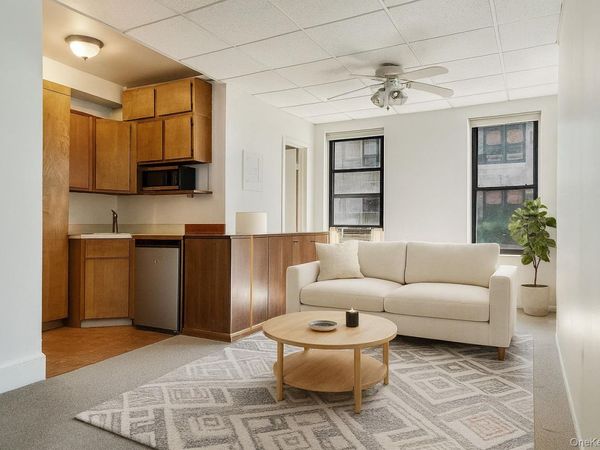 551 E 12th Street, Unit 3, New York (Manhattan), NY 10009