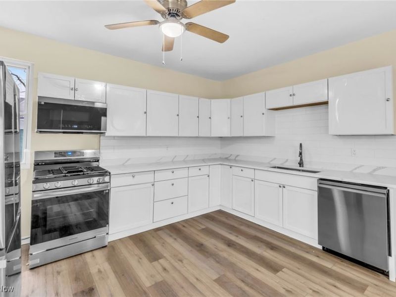 1912 W 75th Street, Cleveland, OH 44102 Photo 4