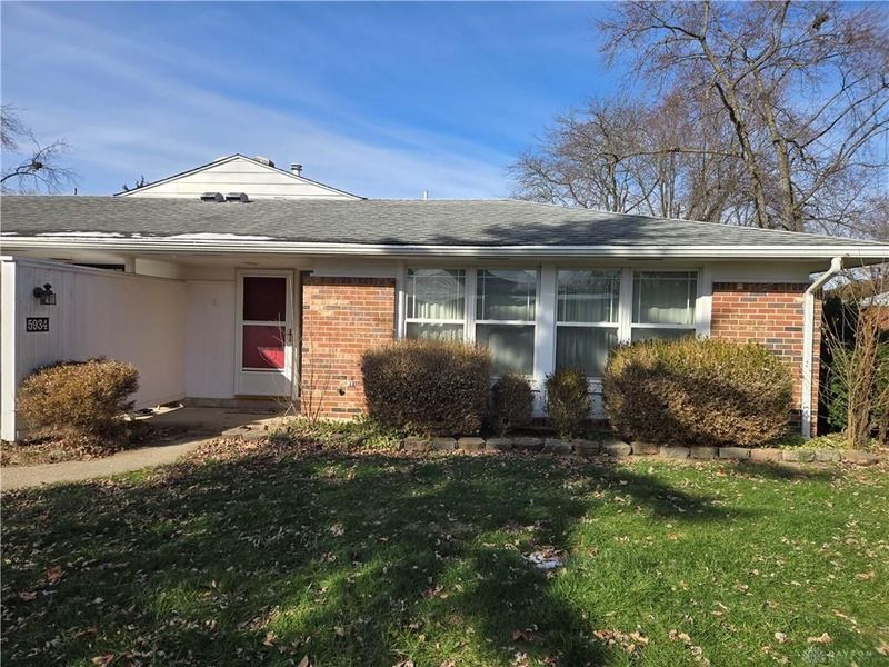 5934 Troy Villa Boulevard, Huber Heights, OH 45424 Photo 1