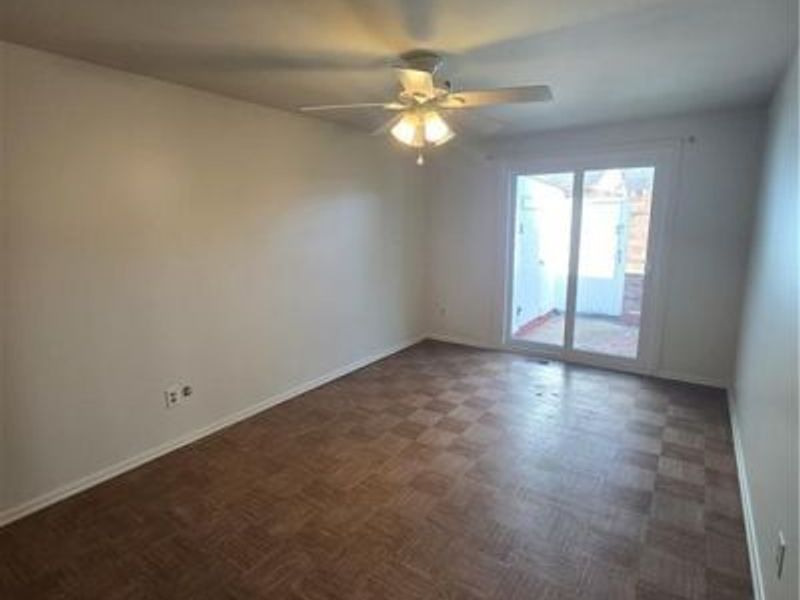 5934 Troy Villa Boulevard, Huber Heights, OH 45424 Photo 12