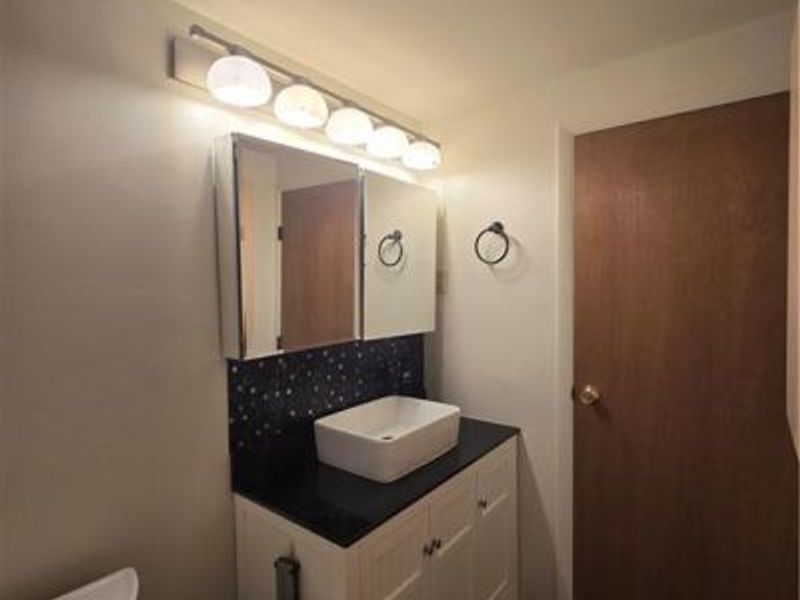 5934 Troy Villa Boulevard, Huber Heights, OH 45424 Photo 9